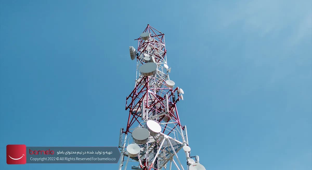 نصب آنتن روی دکل