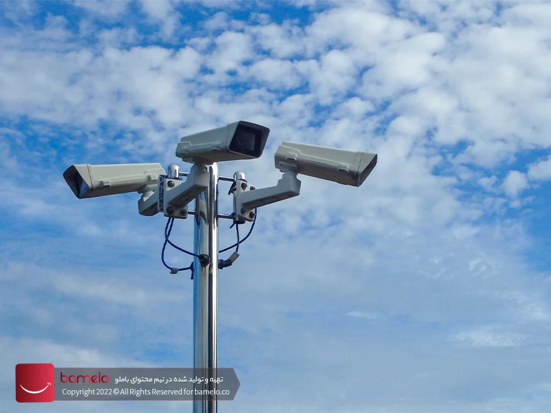 دکل‌ دوربین ترافیکی&nbsp;(Traffic camera mast)